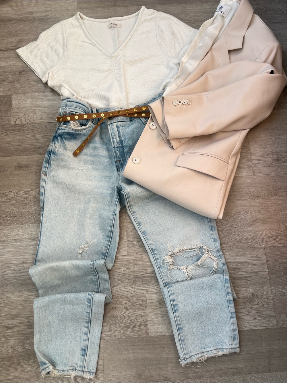 Madewell Textured Off White  Short Sleeve V-Neck Tee